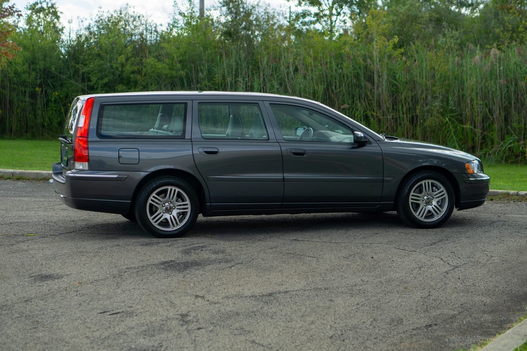 2006 Volvo V70 2nd Gen - Image 22 of 31