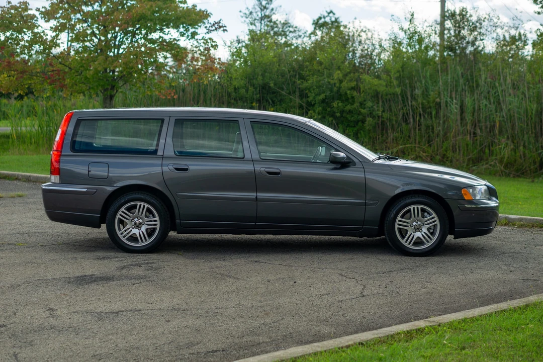 2006 Volvo V70 2nd Gen - Image 23 of 31