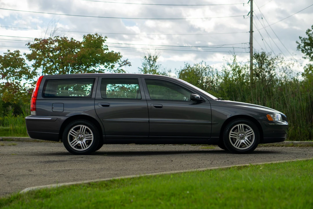 2006 Volvo V70 2nd Gen - Image 24 of 31