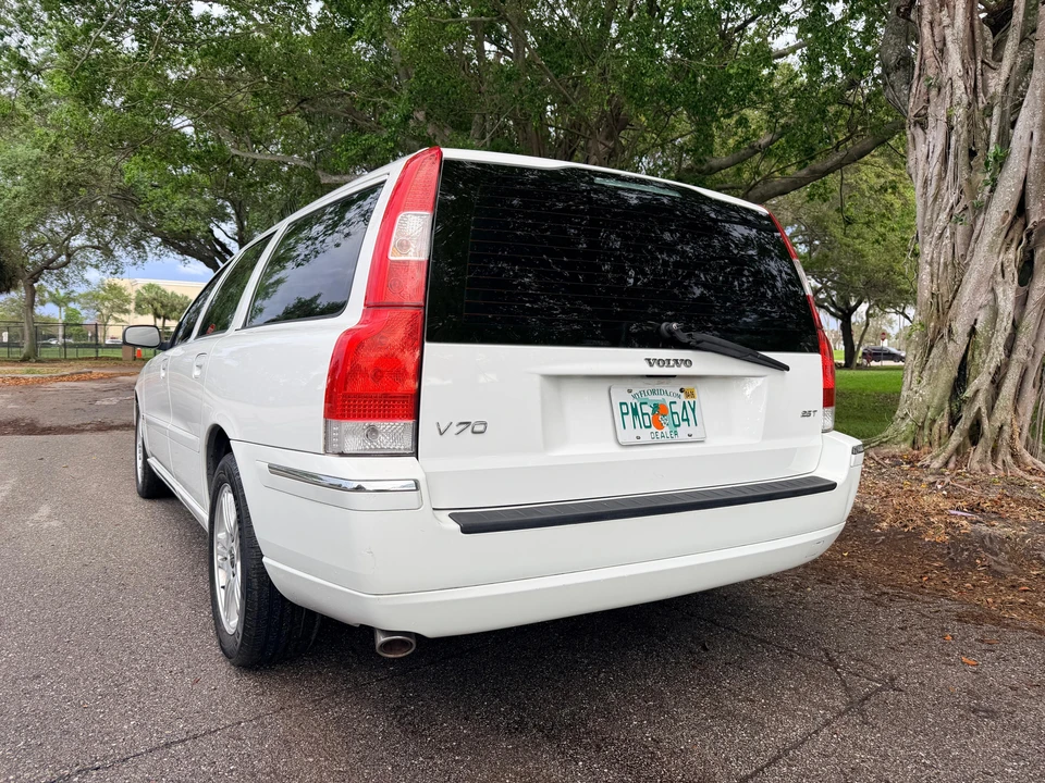 2006 Volvo V70 2nd Gen - Image 20 of 31