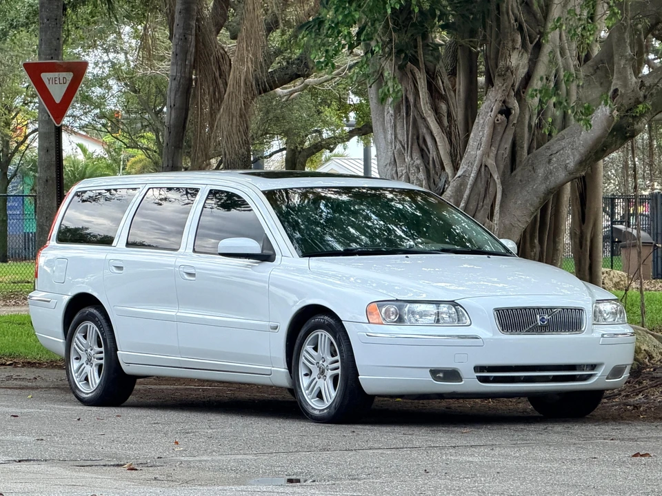 2006 Volvo V70 2nd Gen - Image 30 of 31