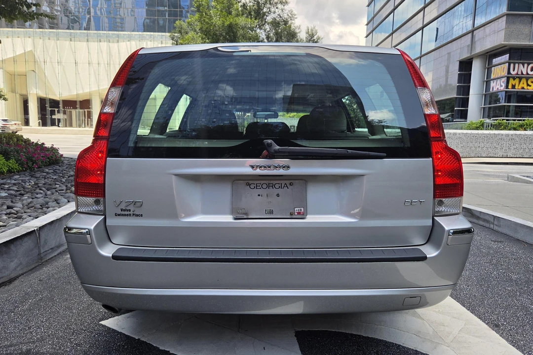 2006 Volvo V70 2nd Gen - Image 5 of 31