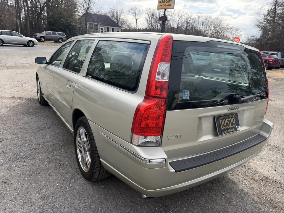 2006 Volvo V70 2nd Gen - Image 16 of 22