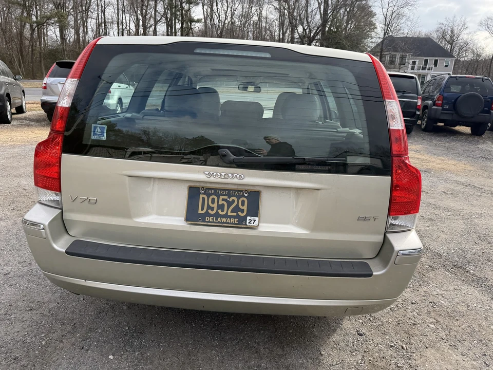 2006 Volvo V70 2nd Gen - Image 17 of 22