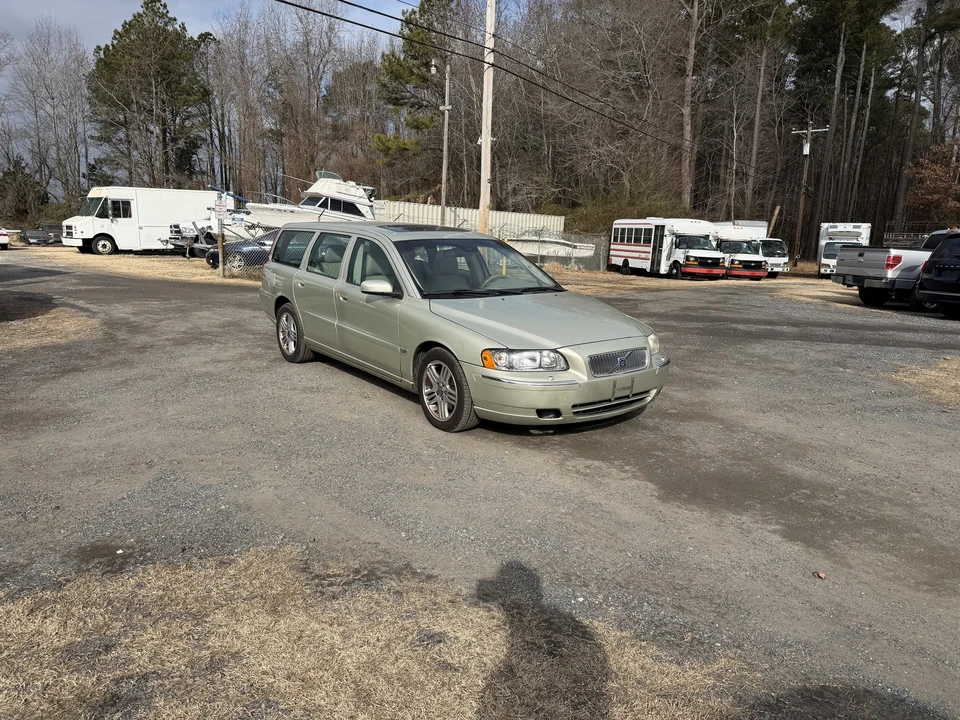 2006 Volvo V70 2nd Gen - Image 21 of 22