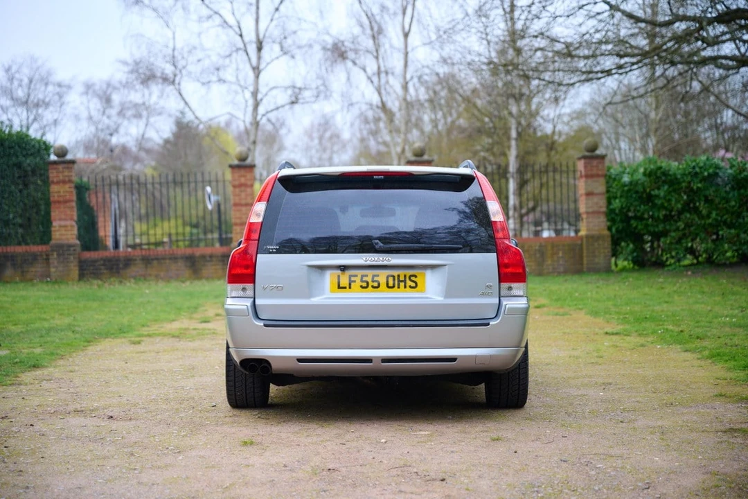 2006 Volvo V70 R 2nd Gen - Image 6 of 30