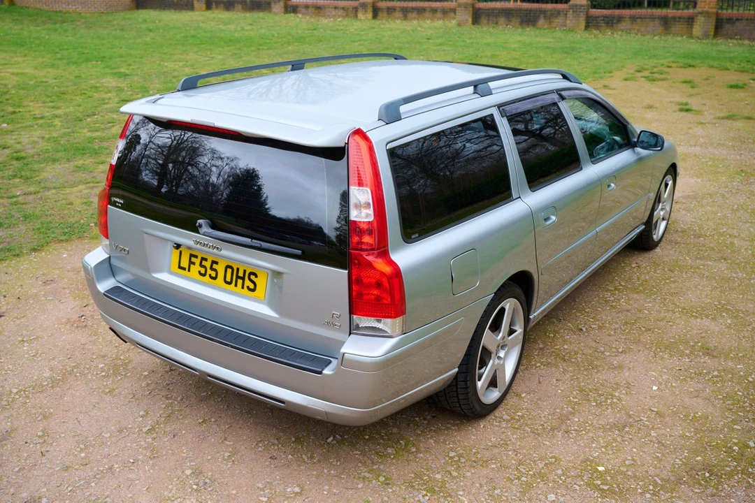 2006 Volvo V70 R 2nd Gen - Image 12 of 30