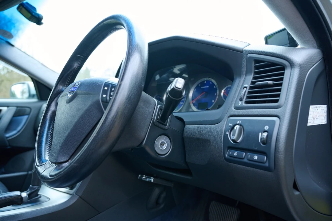 2006 Volvo V70 R 2nd Gen - Image 20 of 30