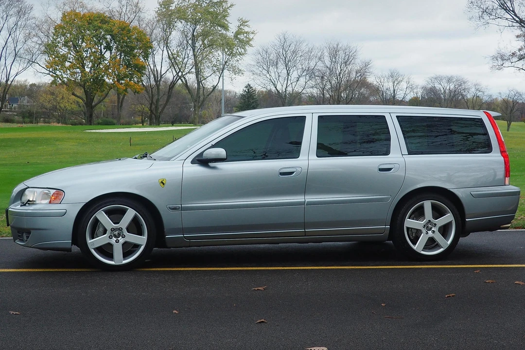 2006 Volvo V70 R 2nd Gen - Image 15 of 31