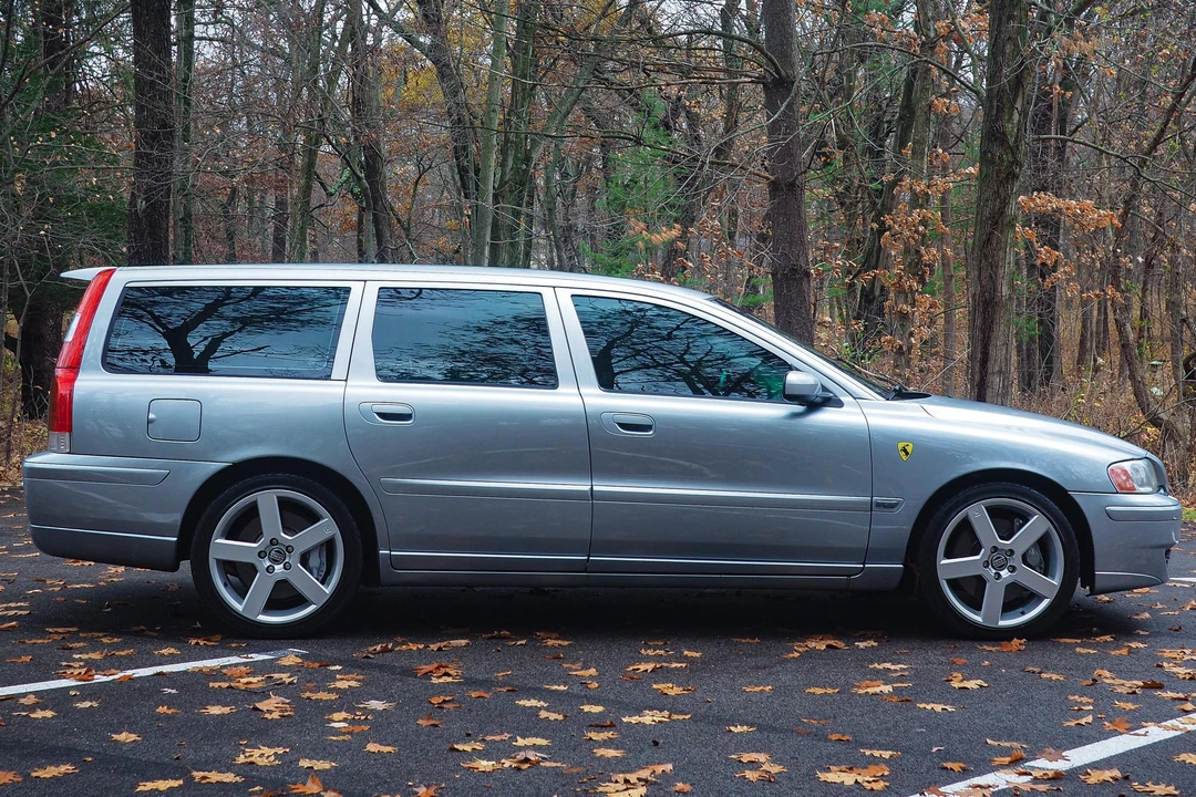 2006 Volvo V70 R 2nd Gen - Image 3 of 31