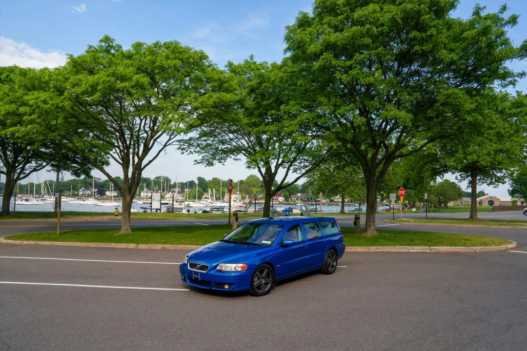 2006 Volvo V70 R 2nd Gen - Image 2 of 31