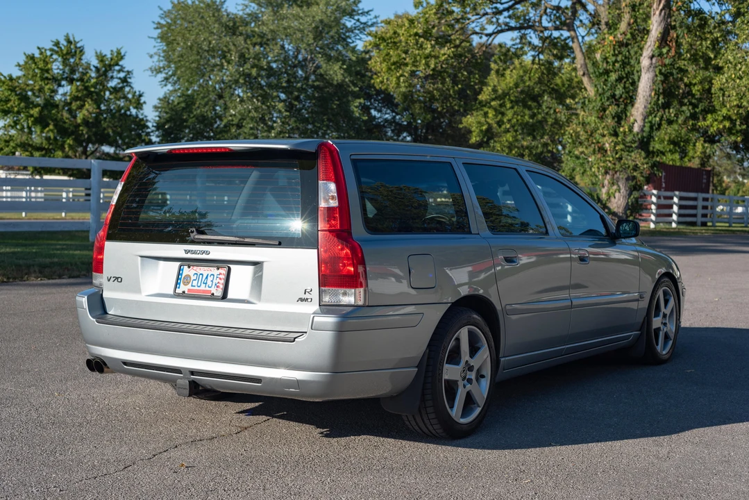 2006 Volvo V70 R 2nd Gen - Image 10 of 31
