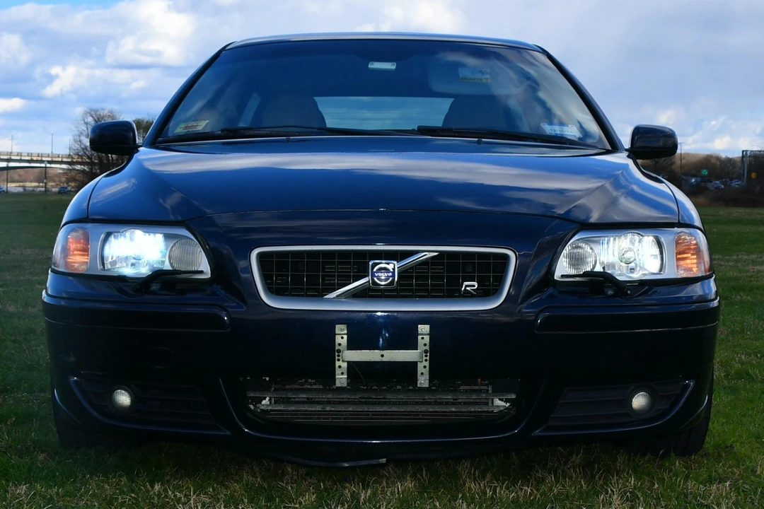 2006 Volvo V70 R 2nd Gen - Image 2 of 31