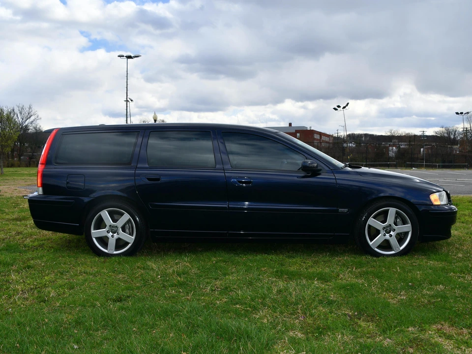 2006 Volvo V70 R 2nd Gen - Image 14 of 31