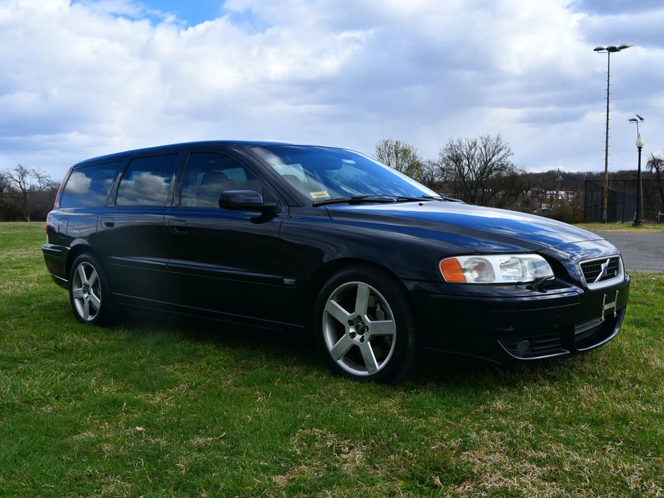 2006 Volvo V70 R 2nd Gen - Image 16 of 31