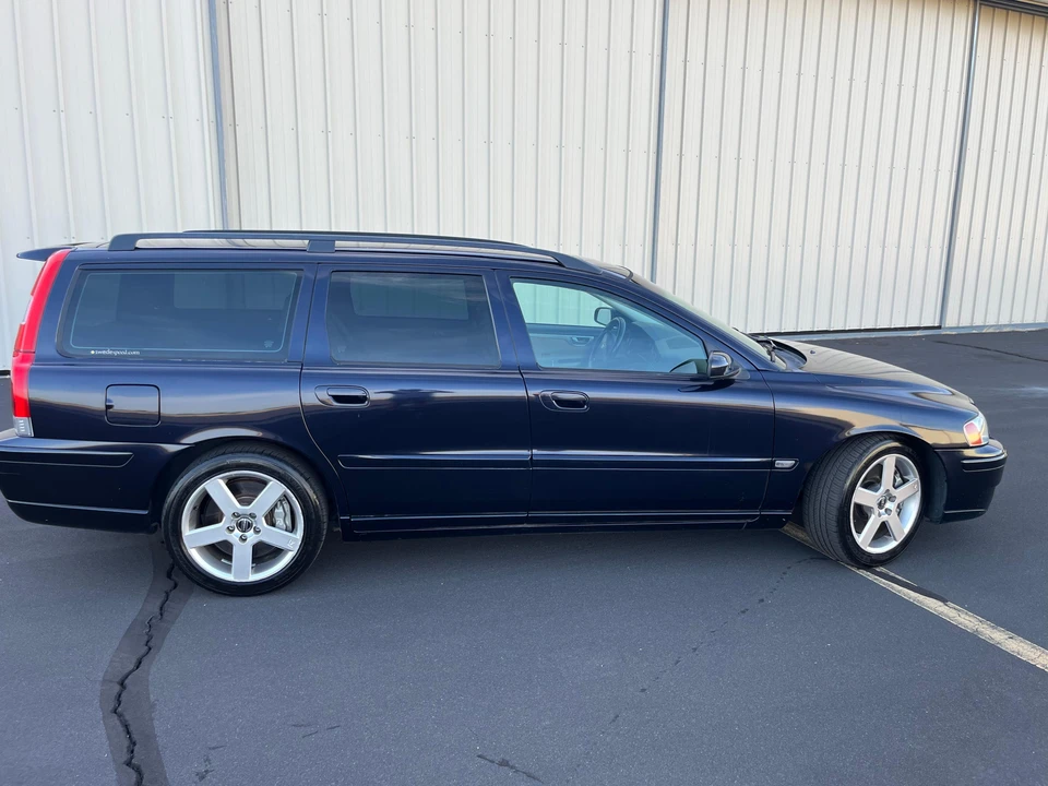 2006 Volvo V70 R 2nd Gen - Image 12 of 31