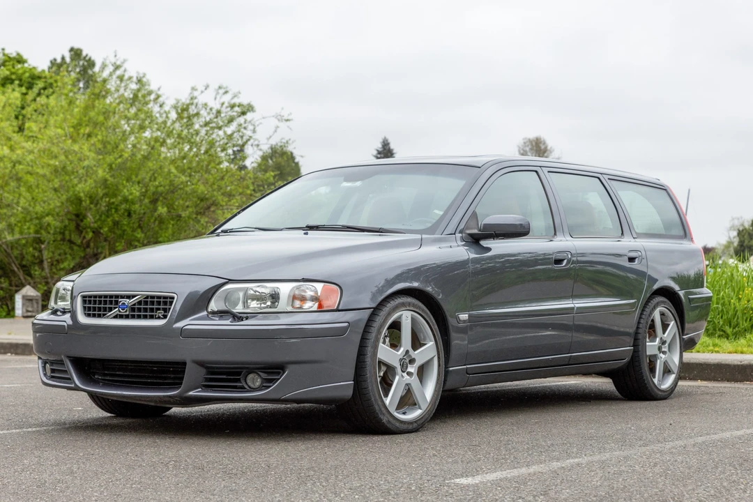 2006 Volvo V70 R 2nd Gen - Image 2 of 31