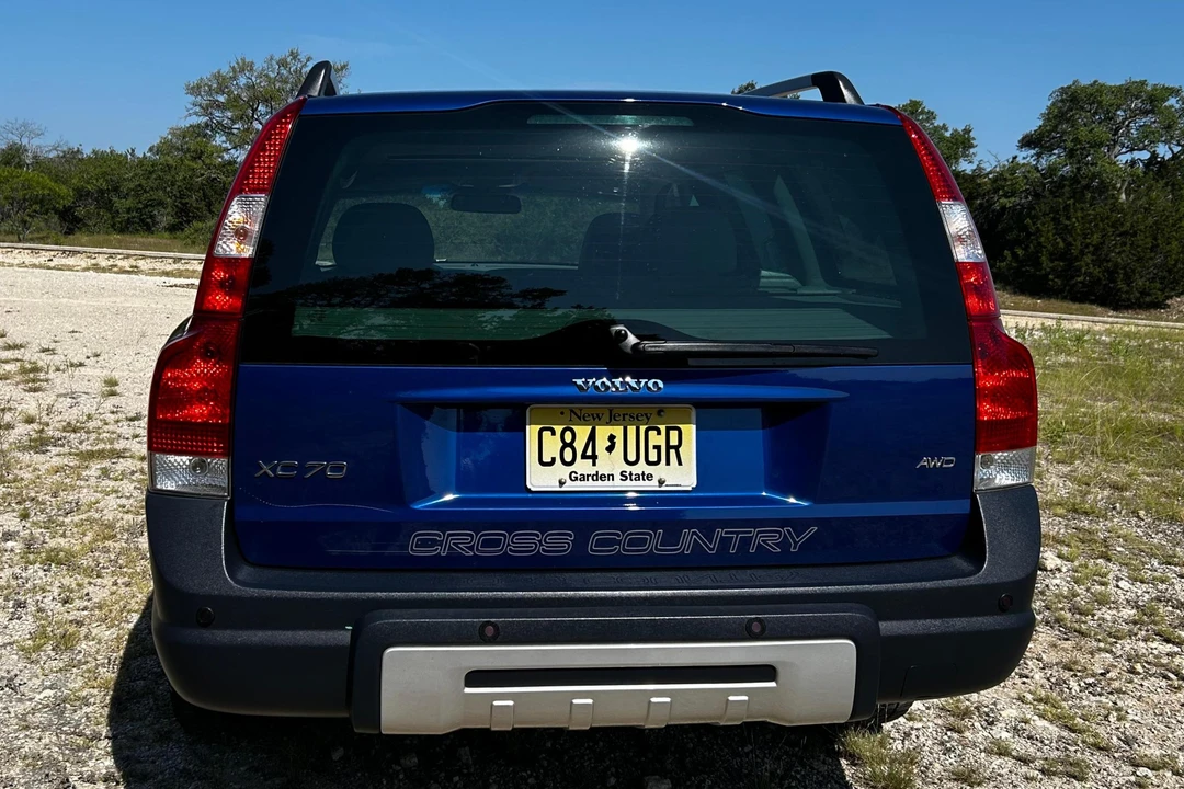 2006 Volvo V70 XC/XC70 2nd Gen - Image 5 of 31