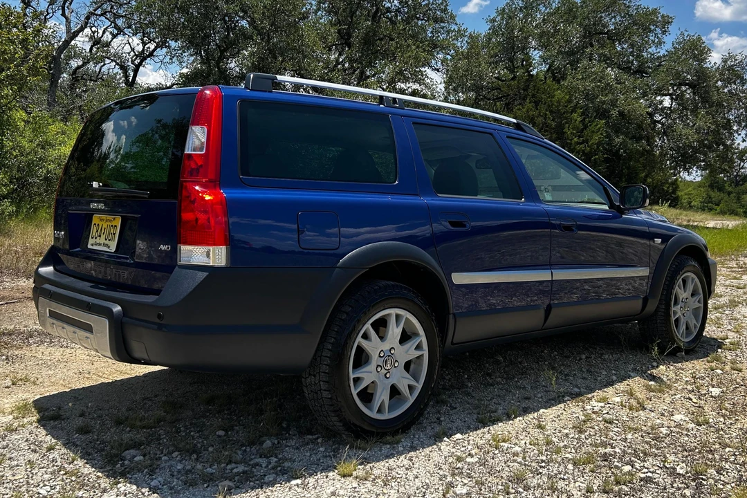 2006 Volvo V70 XC/XC70 2nd Gen - Image 4 of 31