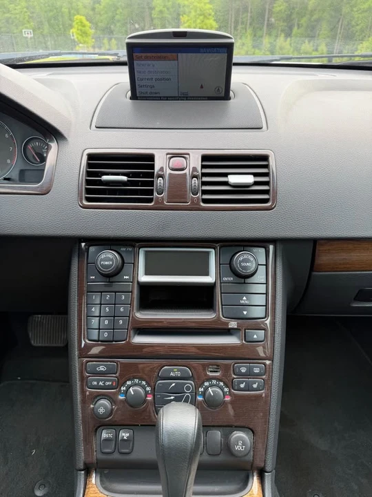 2006 Volvo XC90 1st Gen - Image 15 of 19