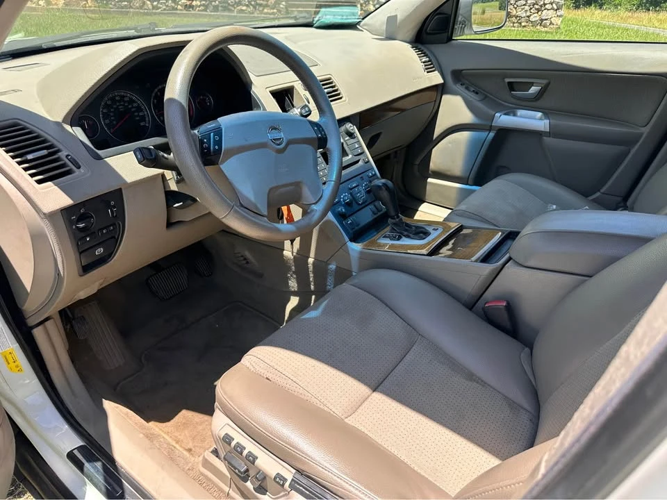 2006 Volvo XC90 1st Gen - Image 11 of 15