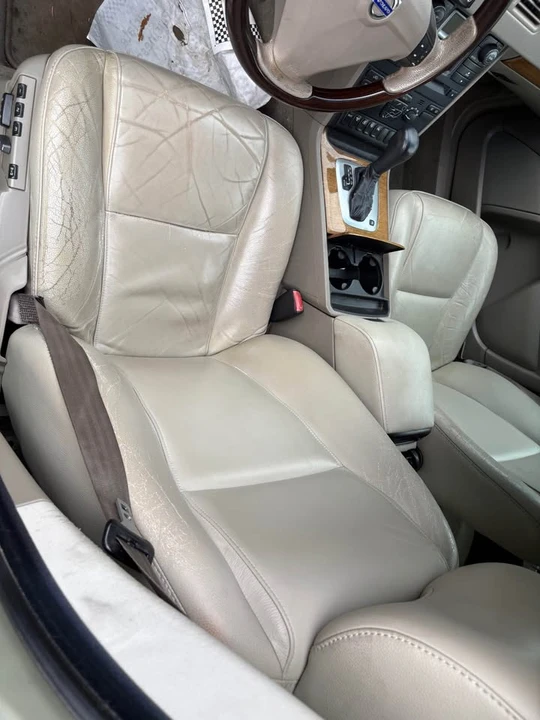 2006 Volvo XC90 1st Gen - Image 9 of 14