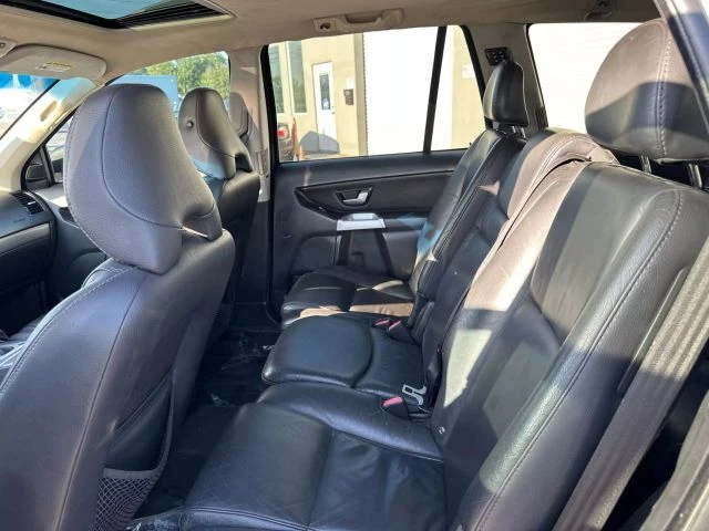 2006 Volvo XC90 1st Gen - Image 16 of 17
