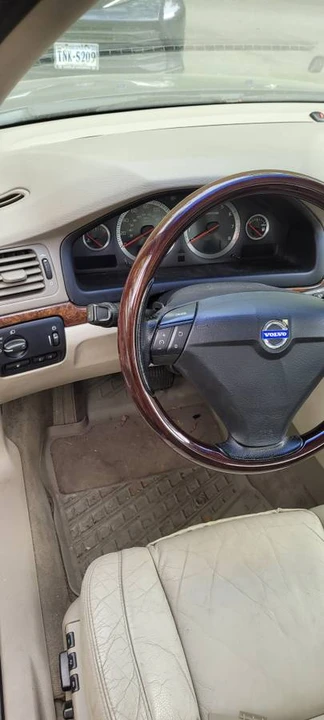 2005 Volvo S80 1st Gen - Image 10 of 13