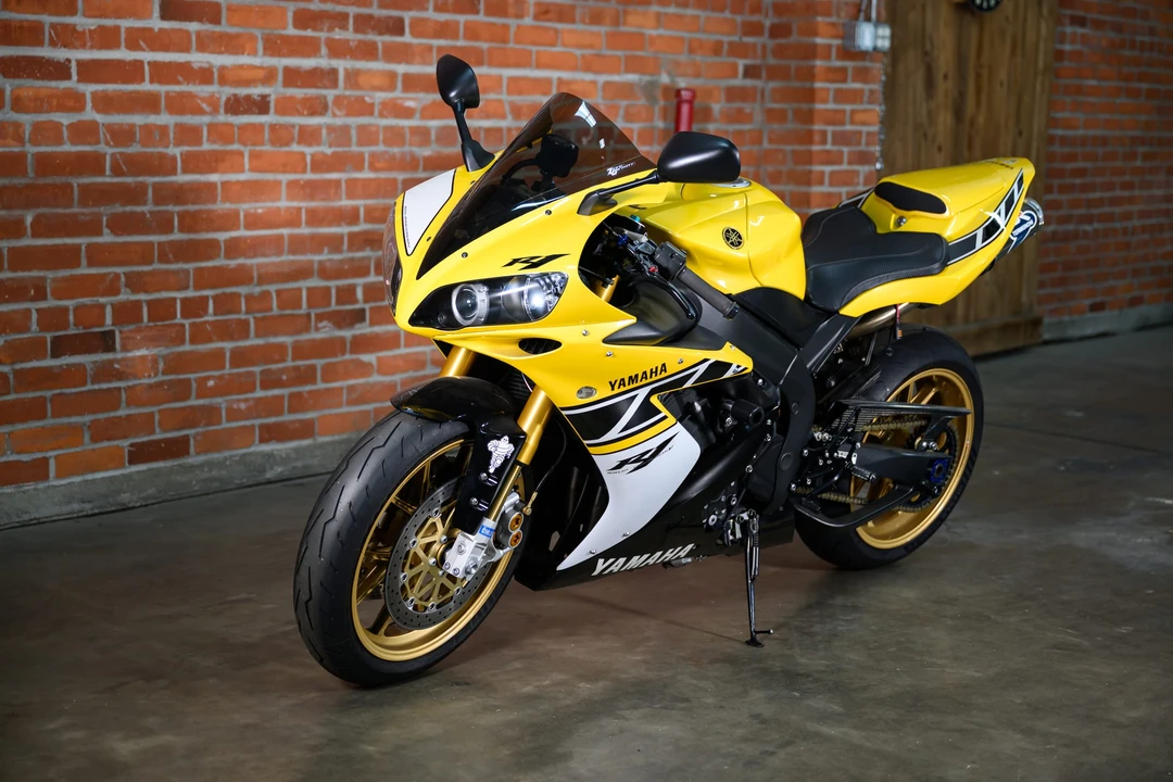 2006 Yamaha YZF - Image 2 of 31