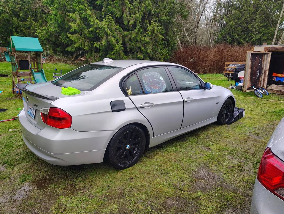 2006 BMW E90 3 Series Sedan - Image 10 of 13