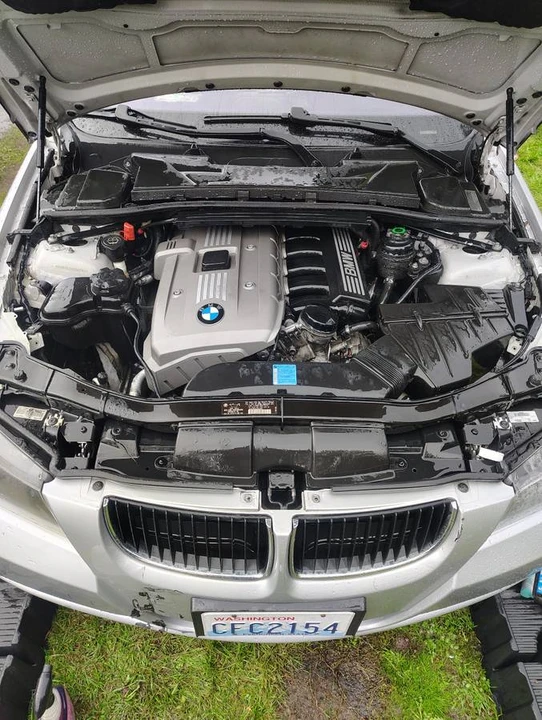 2006 BMW E90 3 Series Sedan - Image 8 of 13
