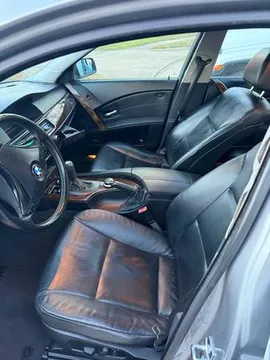 2006 BMW 525i