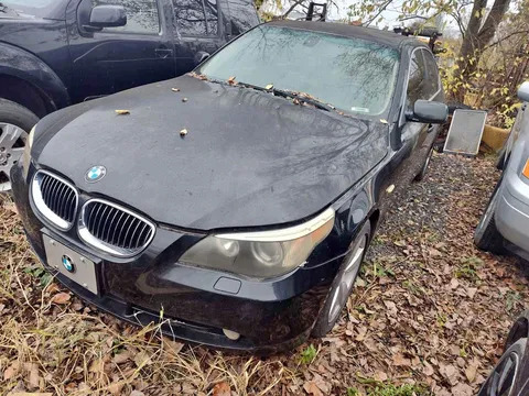 2006 BMW 525XI