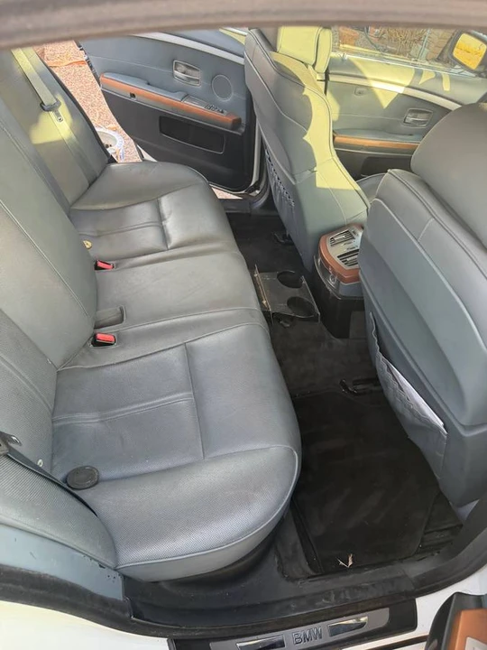 2006 BMW E65/E66 750i & 760i Sedan - Image 14 of 16