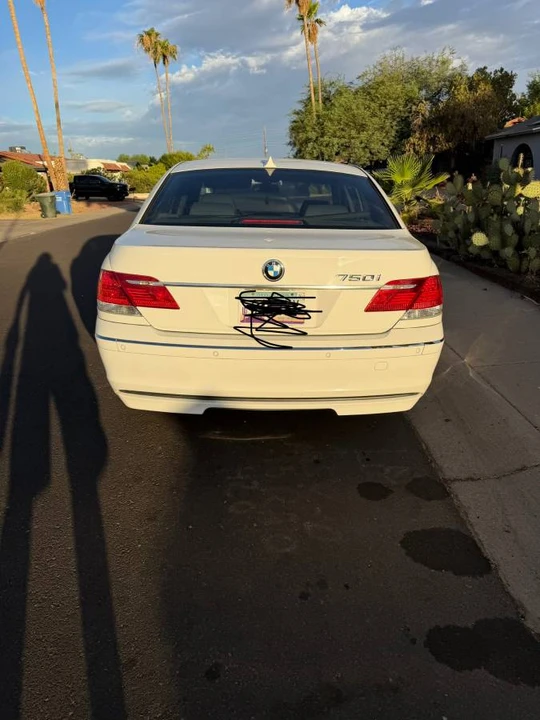 2006 BMW E65/E66 750i & 760i Sedan - Image 2 of 16