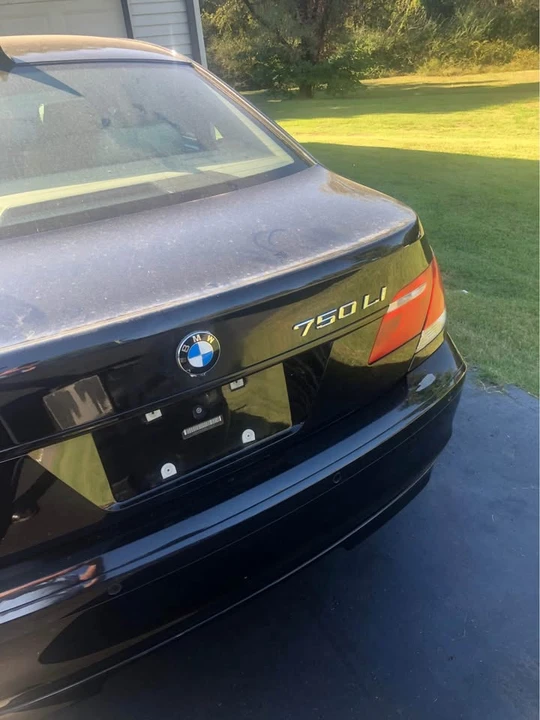 2006 BMW E65/E66 750i & 760i Sedan - Image 4 of 5