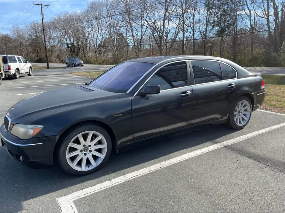 2006 BMW E65/E66 750i & 760i Sedan - Image 2 of 9