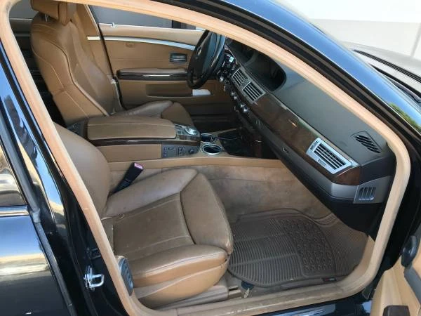 2006 BMW E65/E66 750i & 760i Sedan - Image 9 of 10