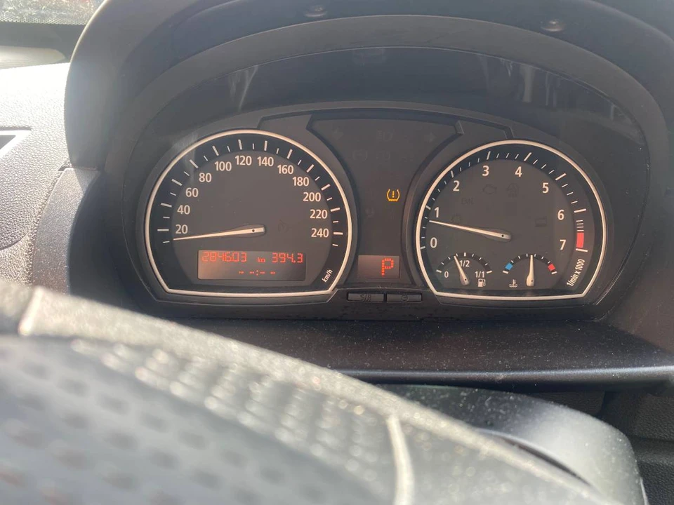 2006 BMW - Image 16 of 23