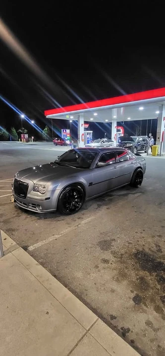 2006 Chrysler 300 (2005-2023) - Image 7 of 7