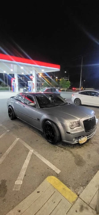 2006 Chrysler 300 (2005-2023) - Image 6 of 7