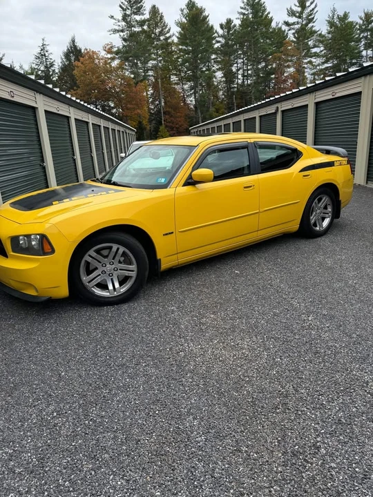 2006 Dodge Charger 6th Gen - Image 2 of 9