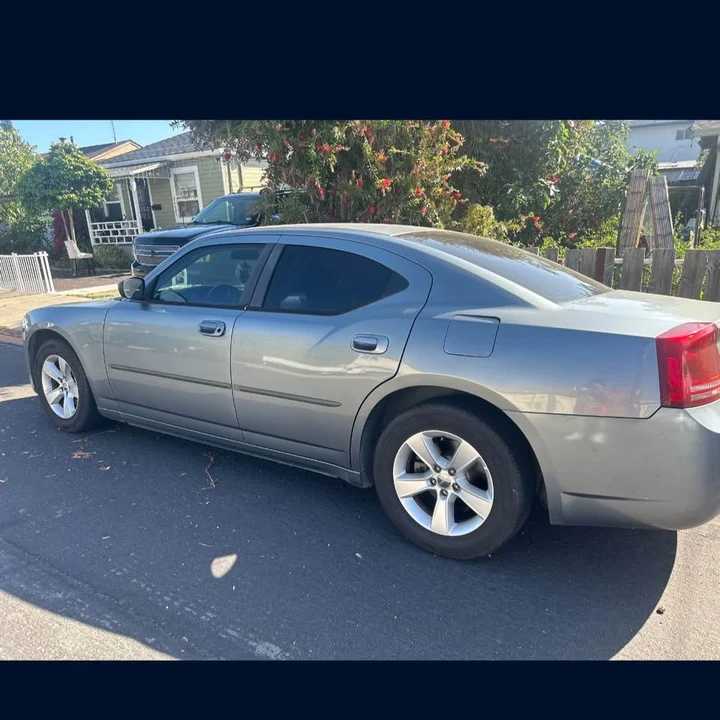 2006 Dodge Charger 6th Gen - Image 3 of 4