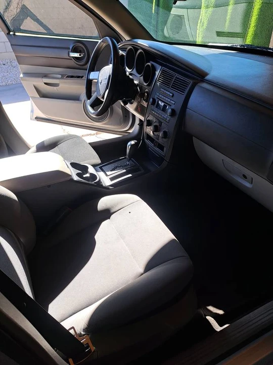 2006 Dodge Charger 6th Gen - Image 9 of 10