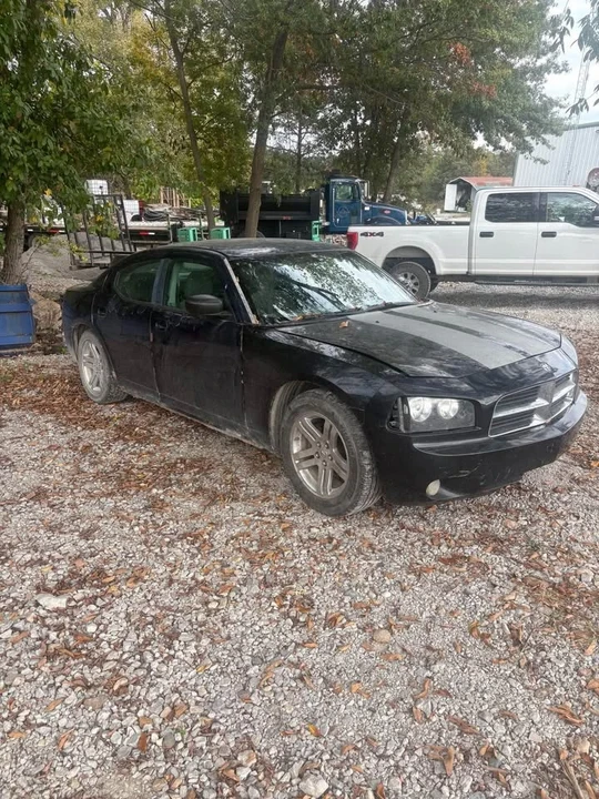 2006 Dodge Charger 6th Gen - Image 2 of 2