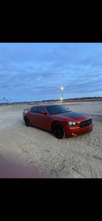 2006 Dodge Charger 6th Gen - Image 5 of 9