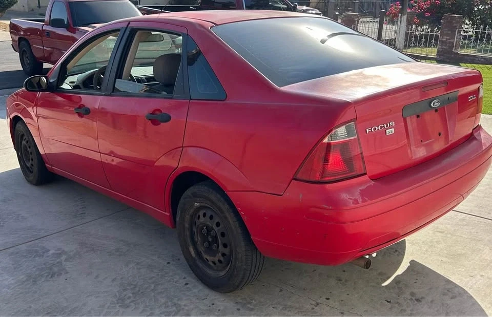 2006 Ford Focus 2nd Gen - Image 6 of 8