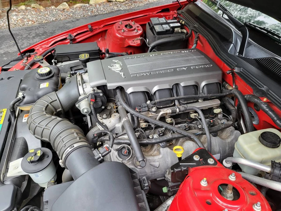 2006 Ford S197 Mustang - Image 5 of 24