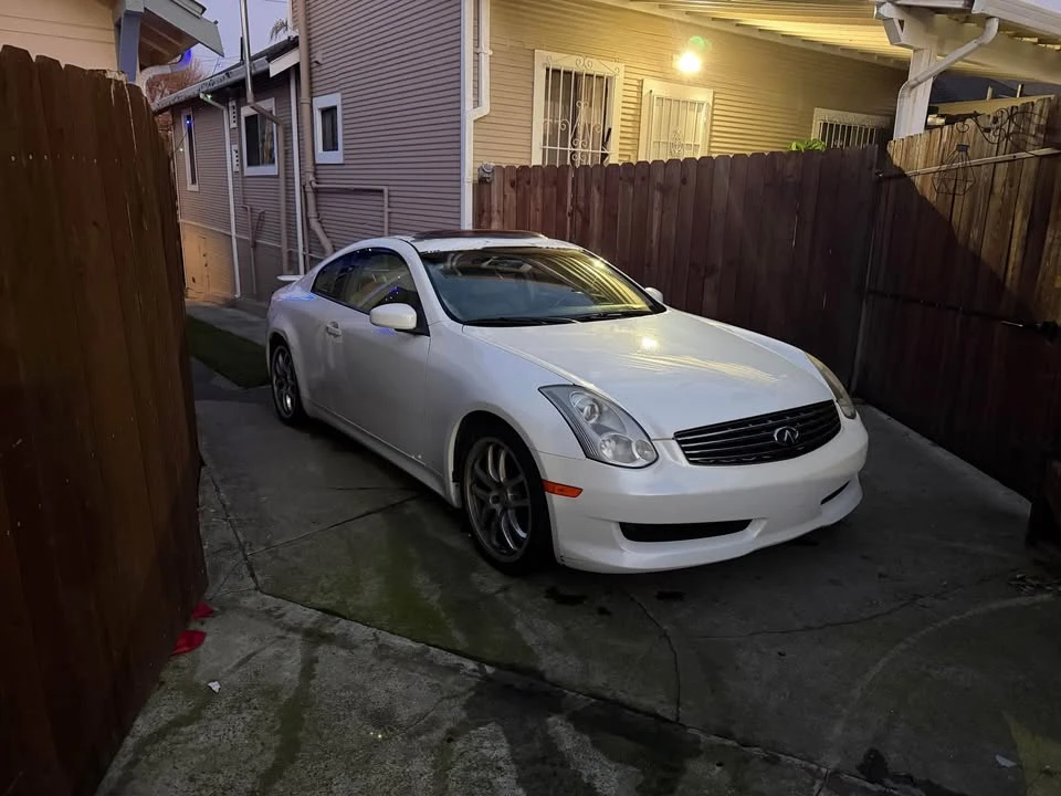2006 Infiniti G35 3rd Gen - Image 2 of 10