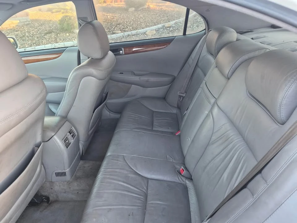 2006 Lexus ES 3rd Gen - Image 2 of 5